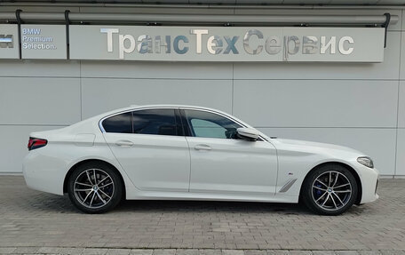 BMW 5 серия, 2022 год, 4 790 000 рублей, 4 фотография