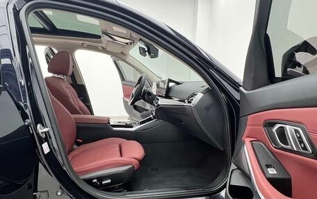 BMW 3 серия, 2023 год, 2 825 404 рублей, 15 фотография