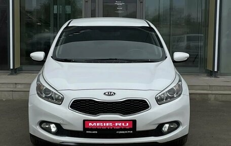 KIA cee'd III, 2014 год, 1 170 000 рублей, 2 фотография