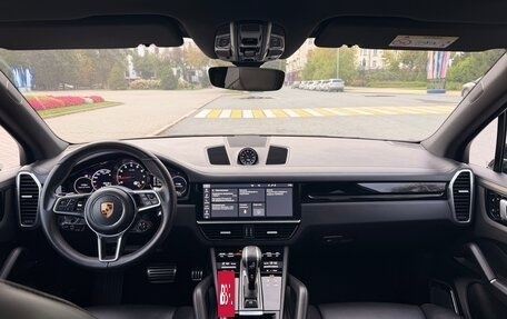 Porsche Cayenne III, 2019 год, 9 000 000 рублей, 17 фотография