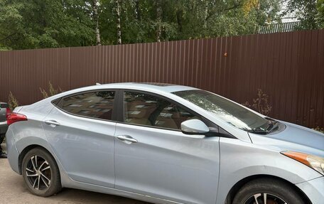Hyundai Elantra V, 2011 год, 350 000 рублей, 2 фотография