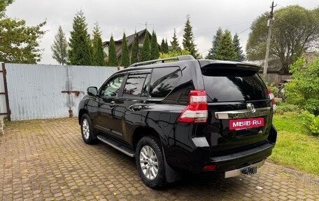 Toyota Land Cruiser Prado 150 рестайлинг 2, 2016 год, 3 750 000 рублей, 5 фотография