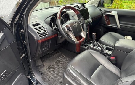 Toyota Land Cruiser Prado 150 рестайлинг 2, 2016 год, 3 750 000 рублей, 12 фотография
