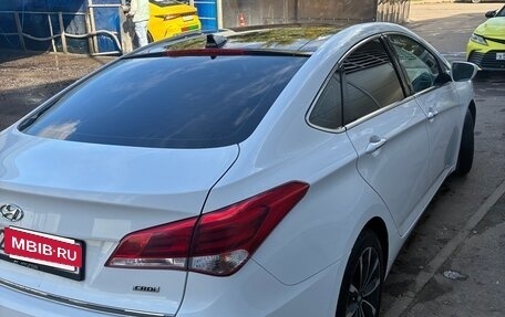 Hyundai i40 I рестайлинг, 2015 год, 1 400 000 рублей, 3 фотография