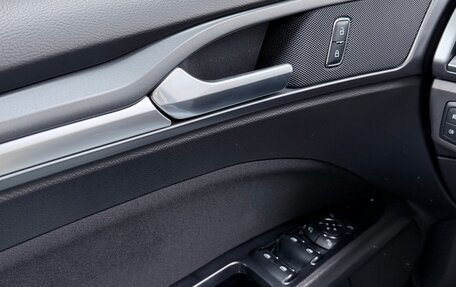 Ford Mondeo V, 2017 год, 1 650 000 рублей, 14 фотография
