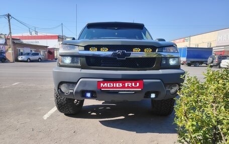 Chevrolet Avalanche I, 2002 год, 1 450 000 рублей, 4 фотография