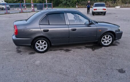 Hyundai Accent II, 2005 год, 390 000 рублей, 2 фотография
