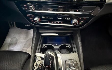 BMW 5 серия, 2022 год, 3 599 999 рублей, 9 фотография