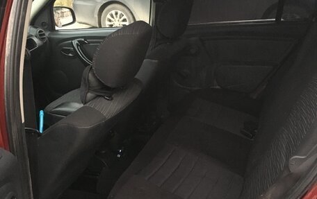 Renault Sandero I, 2012 год, 300 000 рублей, 11 фотография