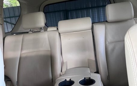 Toyota Land Cruiser Prado 150 рестайлинг 2, 2016 год, 3 500 000 рублей, 9 фотография