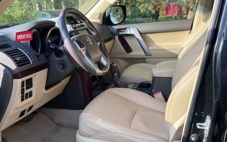 Toyota Land Cruiser Prado 150 рестайлинг 2, 2016 год, 3 500 000 рублей, 6 фотография