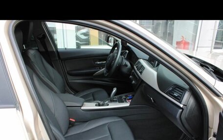 BMW 3 серия, 2014 год, 1 425 000 рублей, 14 фотография