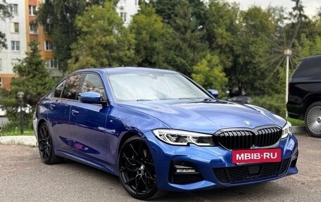 BMW 3 серия, 2019 год, 3 750 000 рублей, 2 фотография