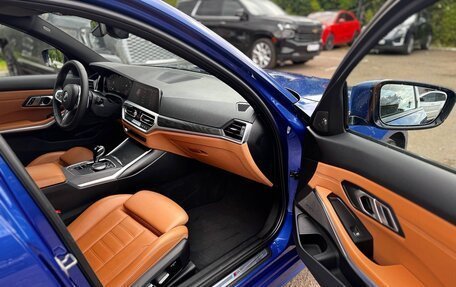 BMW 3 серия, 2019 год, 3 750 000 рублей, 24 фотография