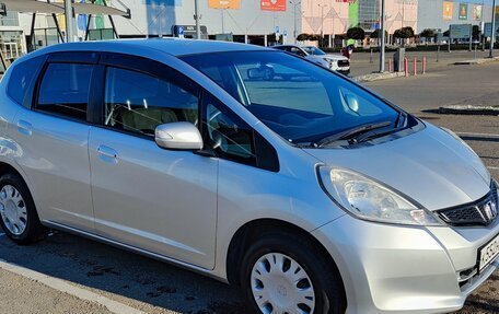 Honda Fit III, 2012 год, 870 000 рублей, 3 фотография