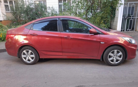 Hyundai Solaris II рестайлинг, 2012 год, 650 000 рублей, 3 фотография