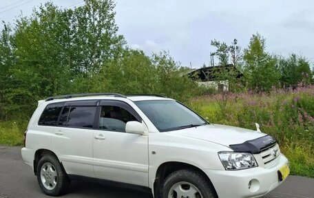 Toyota Kluger I, 2005 год, 1 200 000 рублей, 2 фотография
