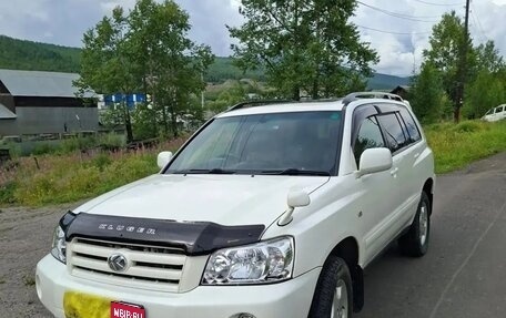 Toyota Kluger I, 2005 год, 1 200 000 рублей, 1 фотография