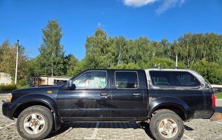 Nissan NP300, 2011 год, 850 000 рублей, 3 фотография
