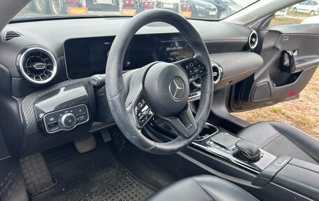 Mercedes-Benz CLA, 2020 год, 2 200 000 рублей, 8 фотография