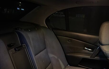 BMW 5 серия, 2003 год, 1 050 000 рублей, 7 фотография