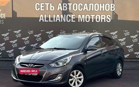Hyundai Solaris II рестайлинг, 2013 год, 755 000 рублей, 3 фотография