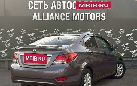 Hyundai Solaris II рестайлинг, 2013 год, 755 000 рублей, 8 фотография