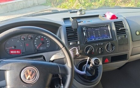 Volkswagen Transporter T5 рестайлинг, 2007 год, 850 000 рублей, 16 фотография