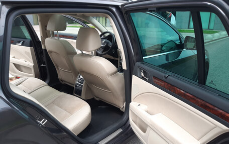 Skoda Superb III рестайлинг, 2011 год, 1 340 000 рублей, 12 фотография
