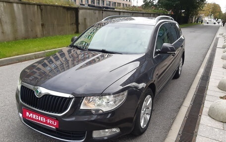 Skoda Superb III рестайлинг, 2011 год, 1 340 000 рублей, 24 фотография