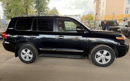 Toyota Land Cruiser 200, 2014 год, 5 000 000 рублей, 4 фотография