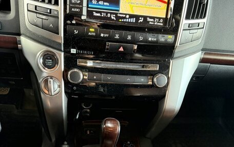 Toyota Land Cruiser 200, 2014 год, 5 000 000 рублей, 10 фотография