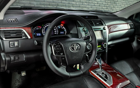 Toyota Camry, 2012 год, 1 550 000 рублей, 12 фотография