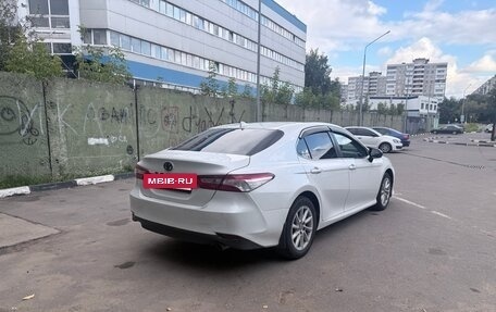 Toyota Camry, 2021 год, 2 350 000 рублей, 4 фотография