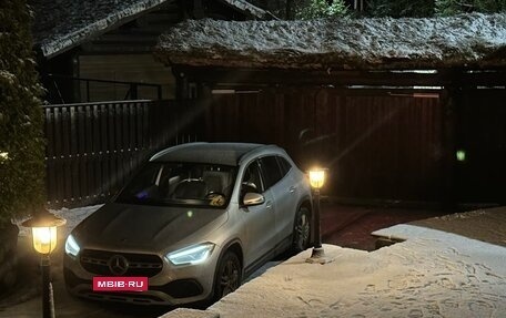 Mercedes-Benz GLA, 2020 год, 2 850 000 рублей, 5 фотография