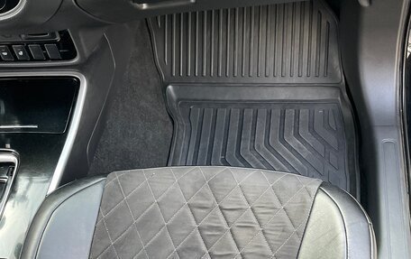 Mitsubishi Outlander III рестайлинг 3, 2019 год, 2 100 000 рублей, 19 фотография