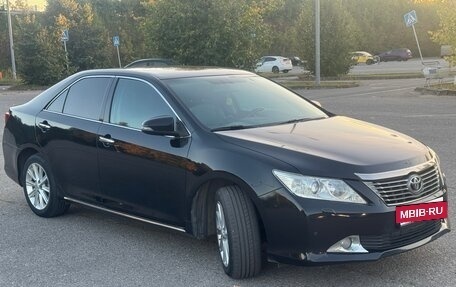 Toyota Camry, 2014 год, 1 800 000 рублей, 3 фотография