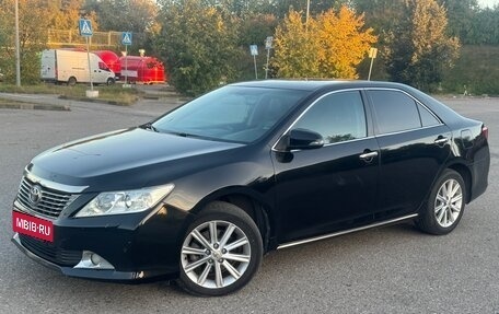 Toyota Camry, 2014 год, 1 800 000 рублей, 8 фотография
