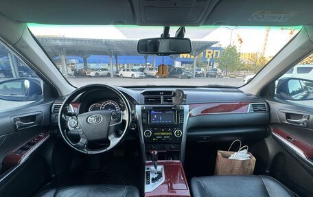 Toyota Camry, 2014 год, 1 800 000 рублей, 11 фотография