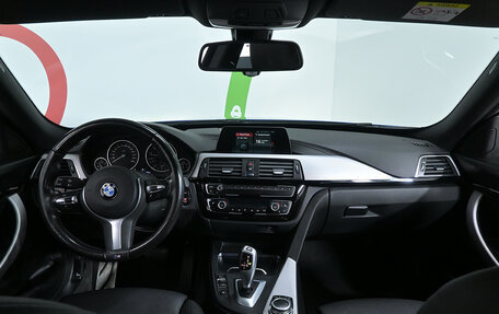 BMW 3 серия, 2020 год, 2 900 000 рублей, 8 фотография