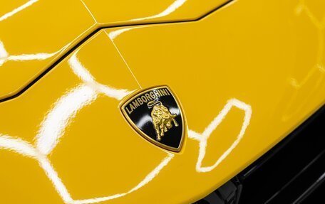 Lamborghini Urus I, 2023 год, 29 800 000 рублей, 14 фотография