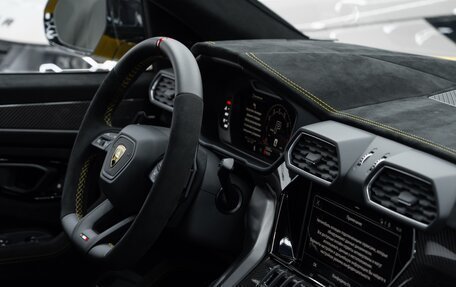 Lamborghini Urus I, 2023 год, 29 800 000 рублей, 22 фотография