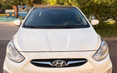 Hyundai Solaris II рестайлинг, 2011 год, 779 000 рублей, 1 фотография