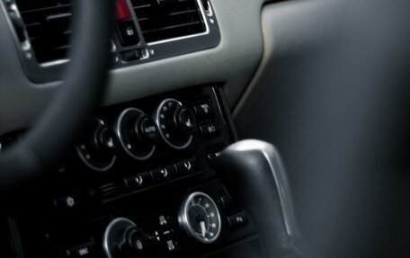 Land Rover Range Rover III, 2005 год, 1 590 000 рублей, 20 фотография