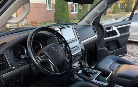 Toyota Land Cruiser 200, 2019 год, 7 999 000 рублей, 11 фотография