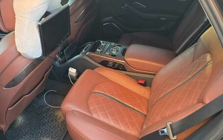 Audi A8, 2016 год, 3 100 000 рублей, 3 фотография