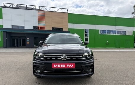 Volkswagen Tiguan II, 2019 год, 2 780 000 рублей, 6 фотография