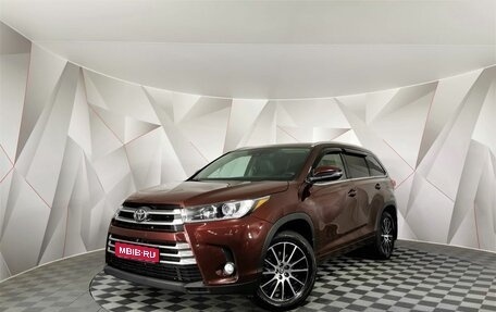 Toyota Highlander III, 2019 год, 3 045 000 рублей, 1 фотография