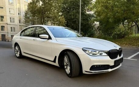 BMW 7 серия, 2016 год, 4 750 000 рублей, 2 фотография