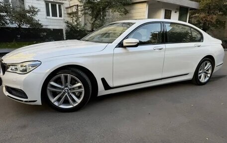 BMW 7 серия, 2016 год, 4 750 000 рублей, 4 фотография